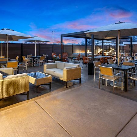 Holiday Inn & Suites Richmond West End, An Ihg Hotel Exterior foto